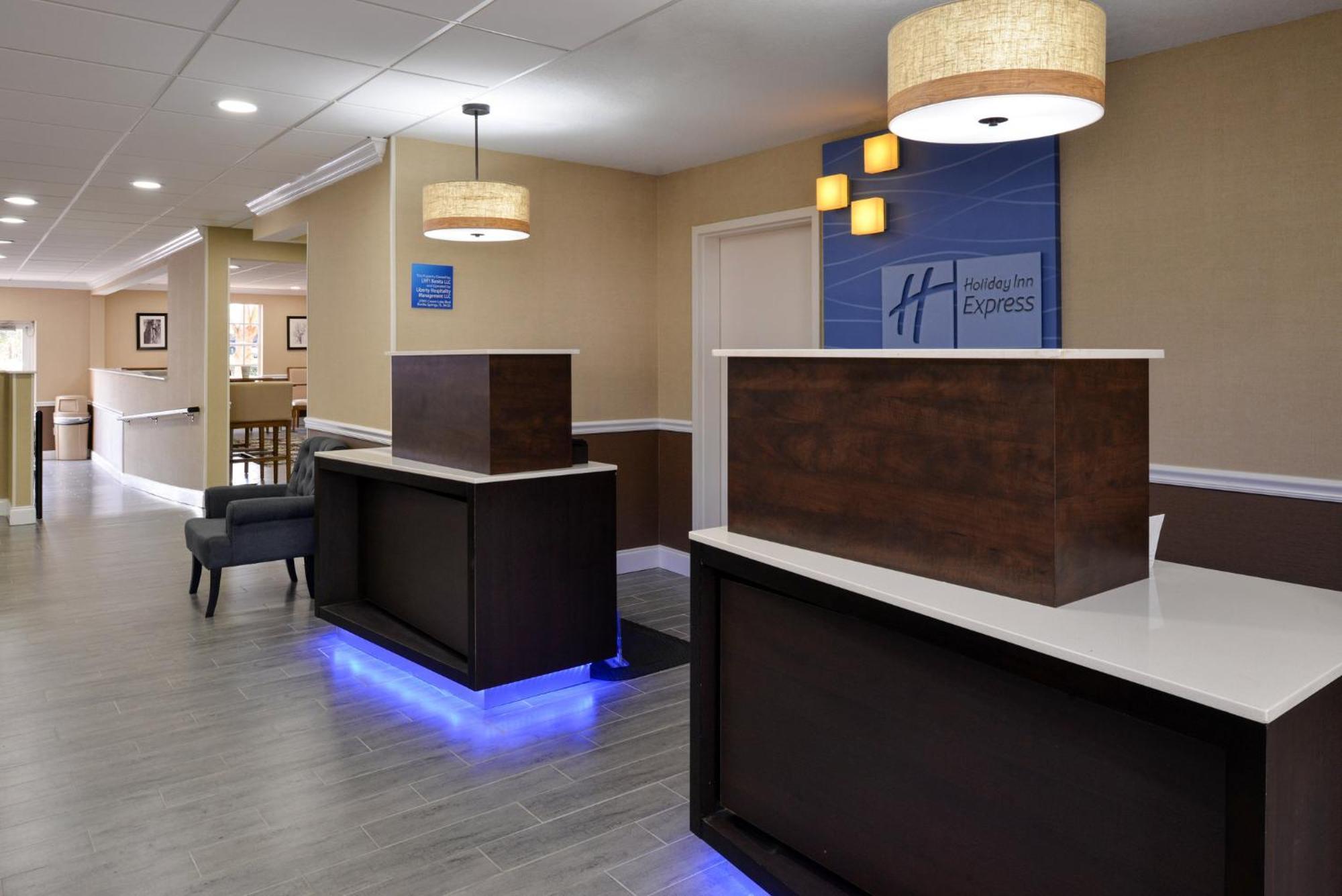 Holiday Inn Express Hotel & Suites Bonita Springs/Naples By Ihg Bagian luar foto